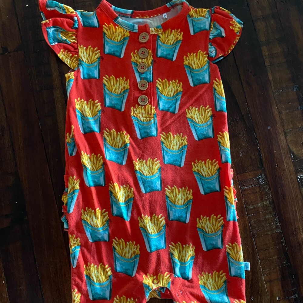 Posh Peanut Fry Ruffled Print Henley Short Romper